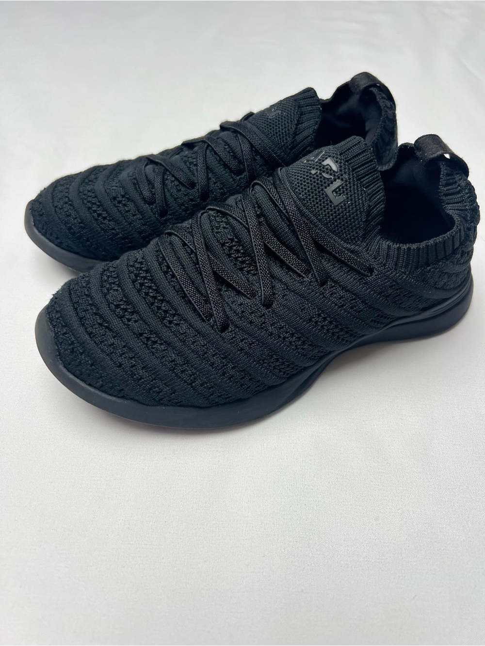 APL TechLoom Wave Black Kids Sneakers Size 13